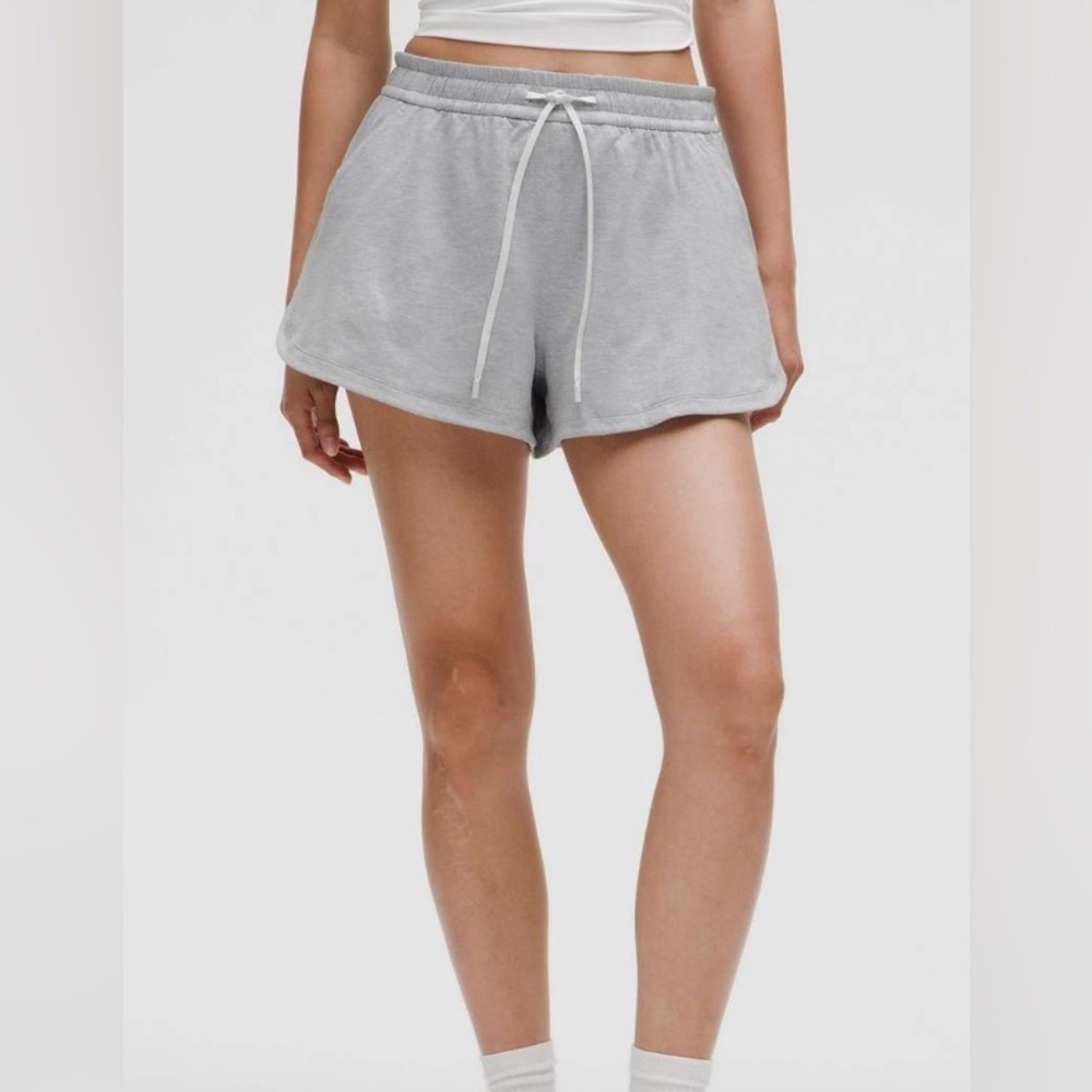 lululemon athletica Women's Soft Jersey Curved-Hem Shorts - Light Grey-3"